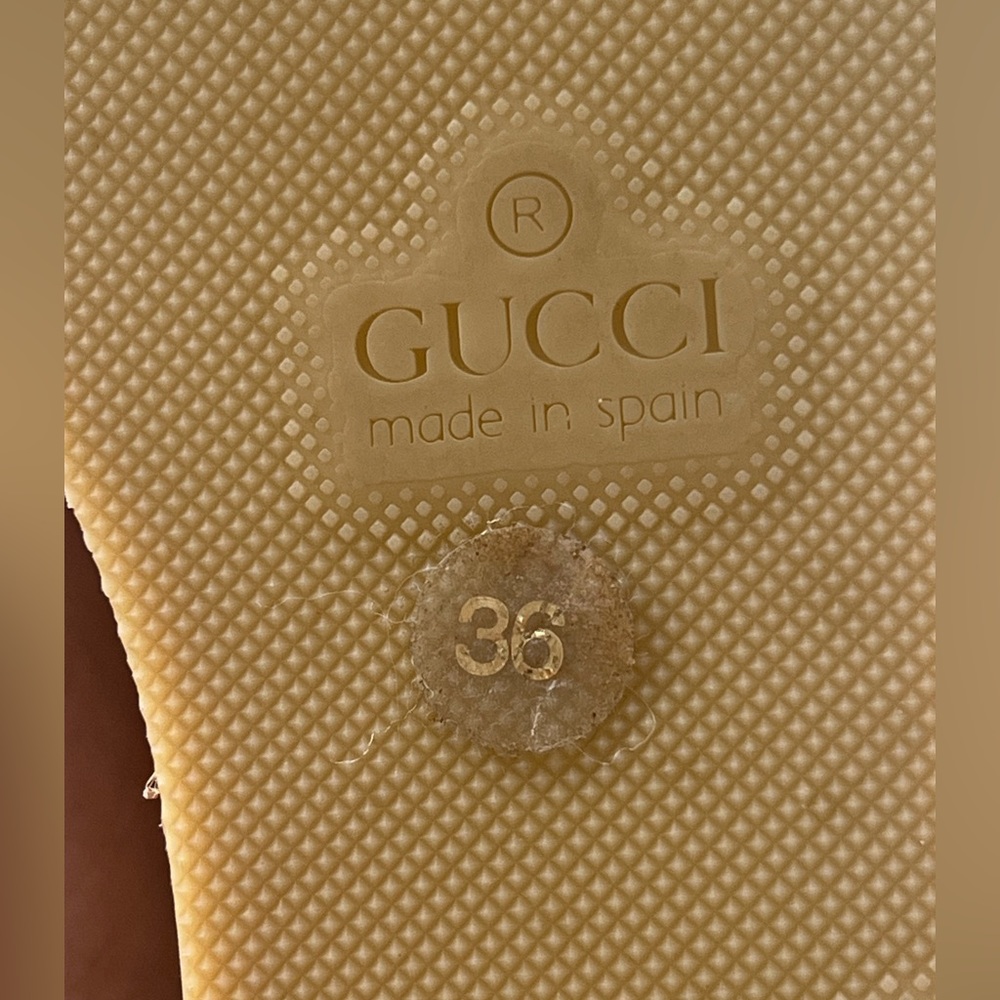 GUCCI BLACK LEATHER GG SPADRILLES - Picture 4 of 6
